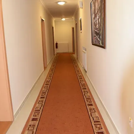 Banik 2* 汉德洛瓦